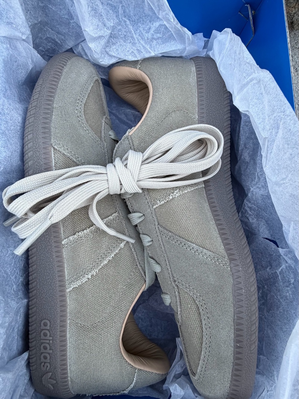 Adidas - BW Army Shoes - Unisex -M:8/W:9 - NWT/NWB - Picture 5 of 8